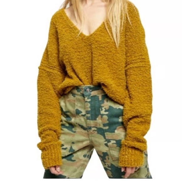 Free People Finders Keepers V neck sweater in Athens Moss Sz XS (oversized) EUC - Picture 2 of 9